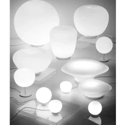 MAIOLE Italienische Wandleuchte mit Opalglas