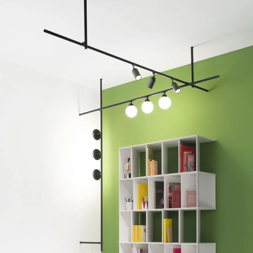 SUSPENDED SYSTEM Modulares Leuchtensystem mit vier verschiedenen Lichtquellen